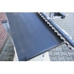 38 cm breed lengte 100 cm, snelheid regelbaar. Gebruikt.